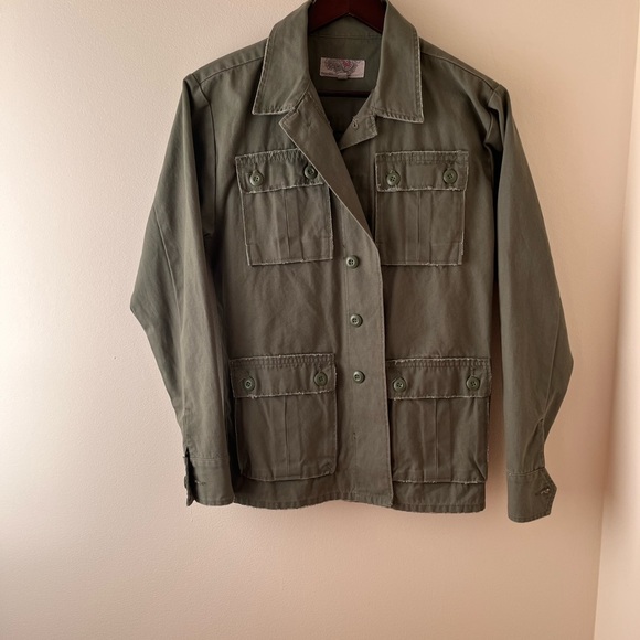 Vintage Urban Outfitters Jacket. New without tags. - Picture 3 of 3